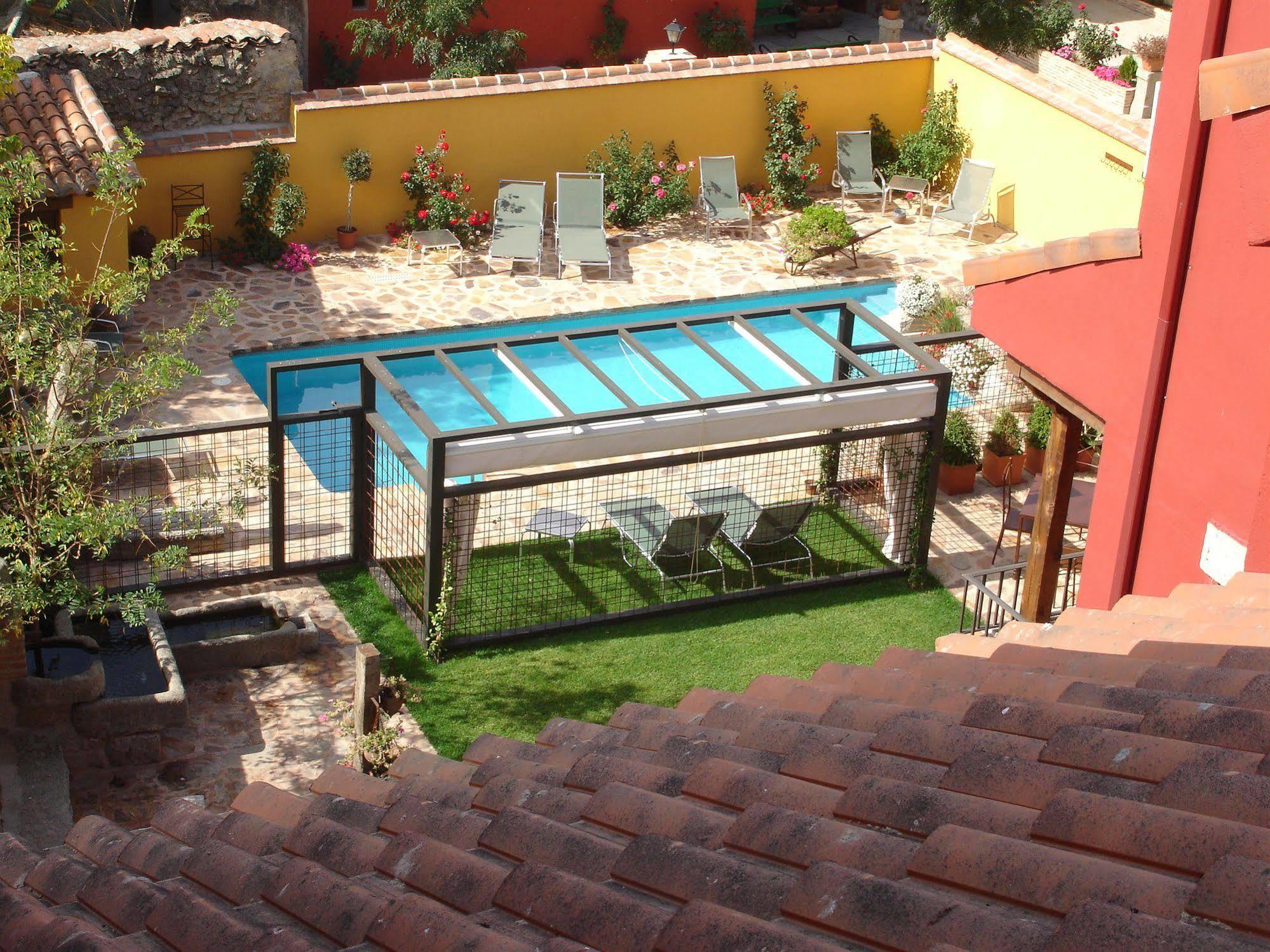 Hotel Rincon De Traspalacio Robledo de Chavela Exterior photo